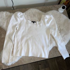 White Banana Republic puffy sleeve sweater shirt